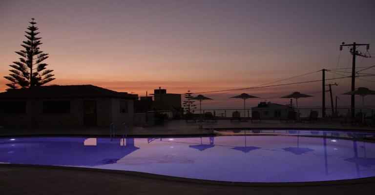 Sandy Suites Kalamaki Exterior foto