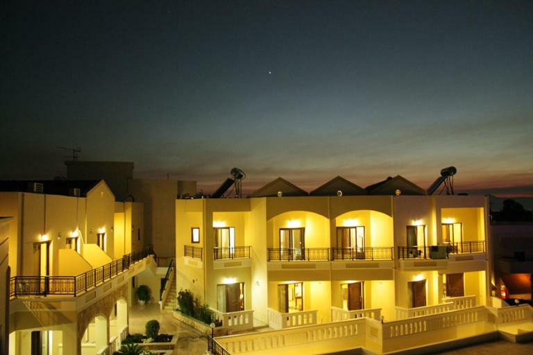 Sandy Suites Kalamaki Exterior foto