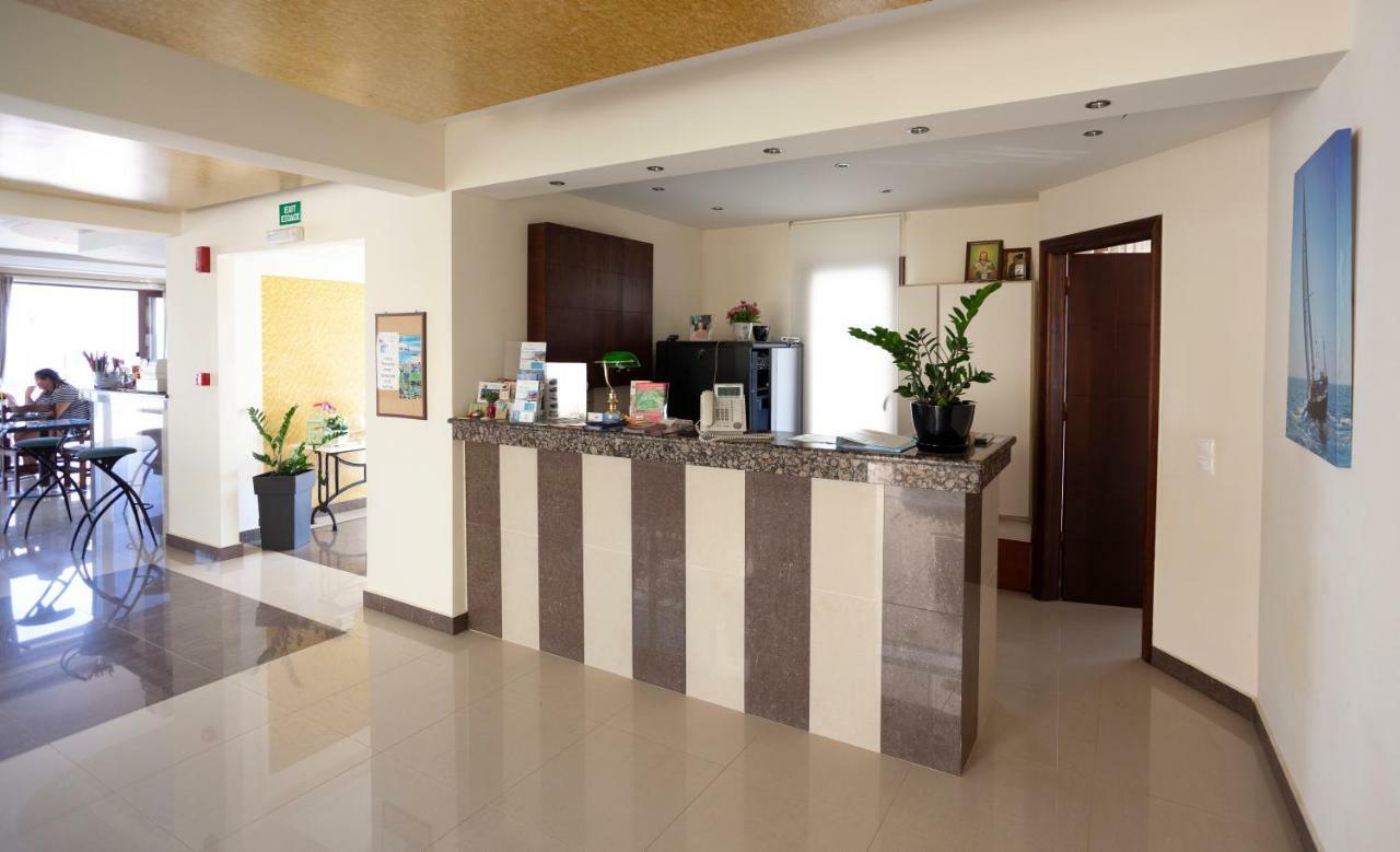 Sandy Suites Kalamaki Exterior foto